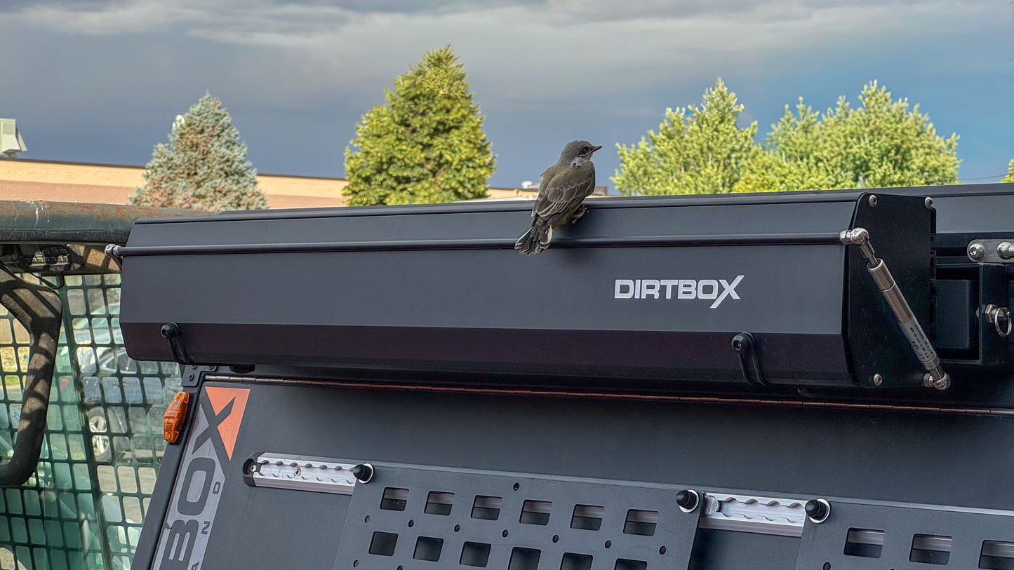 Side Hanging Pressurized Water Tank