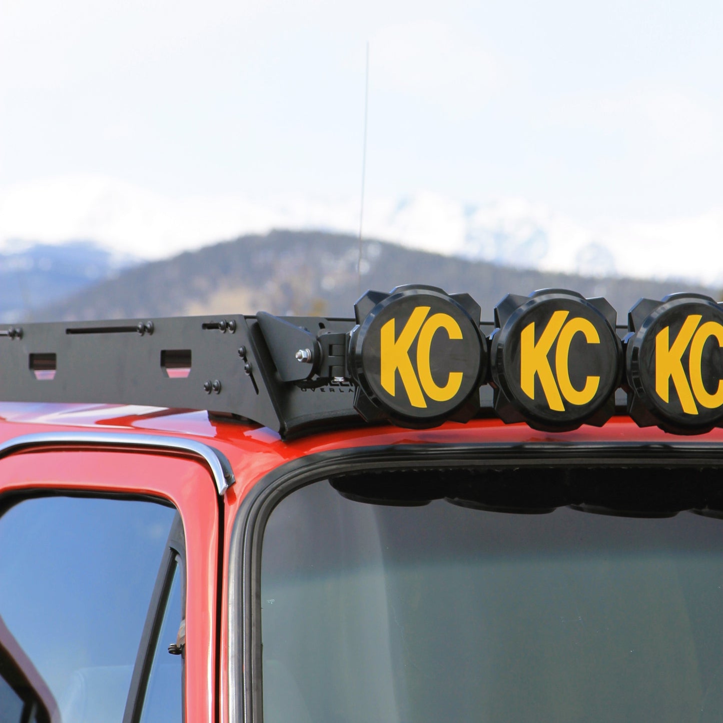 1973-1991 SQUARE BODY SUBURBAN ROOF RACK