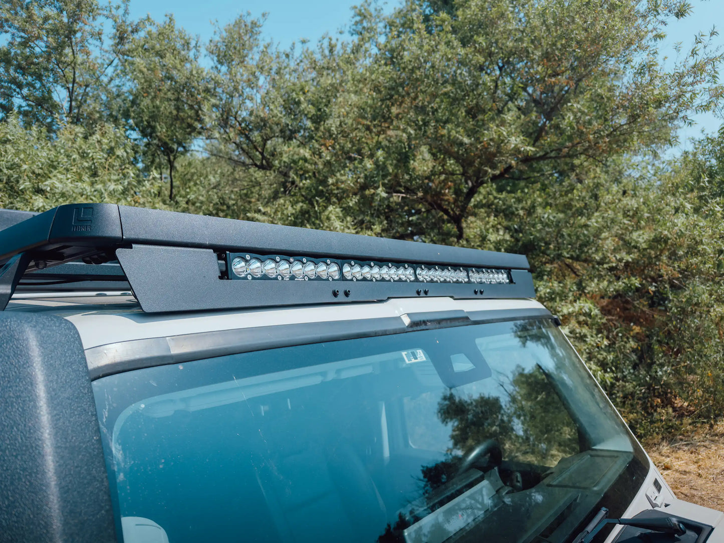 Grenadier ROOF Full Length Light Bar