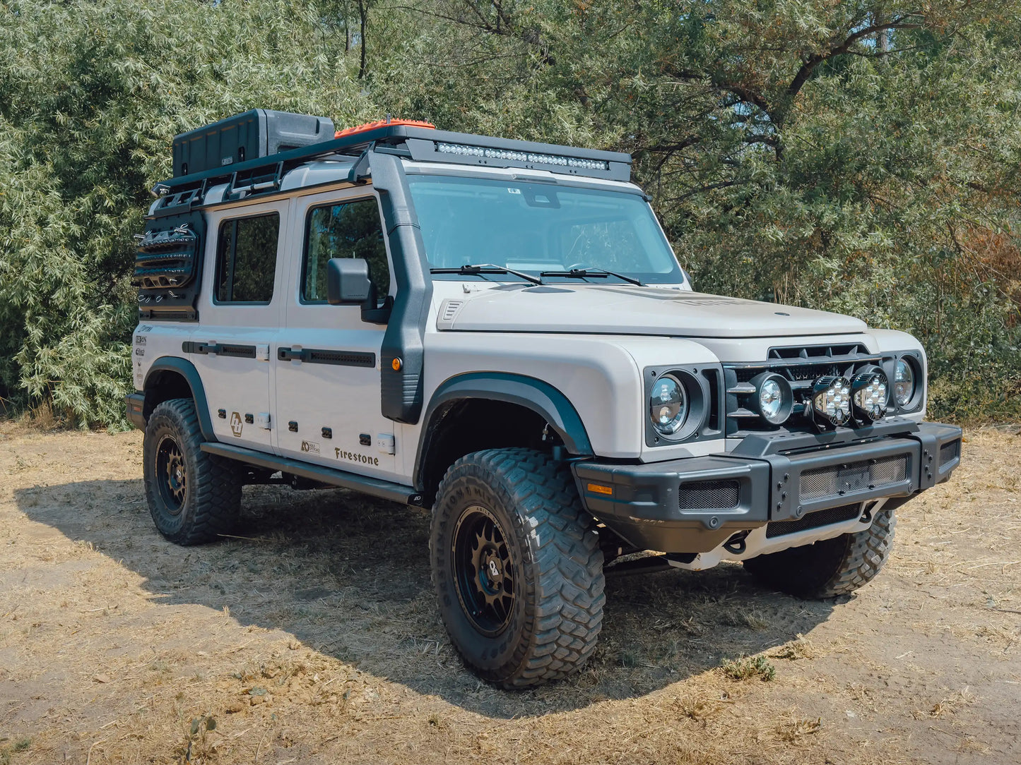 Grenadier ROOF Full Length Light Bar