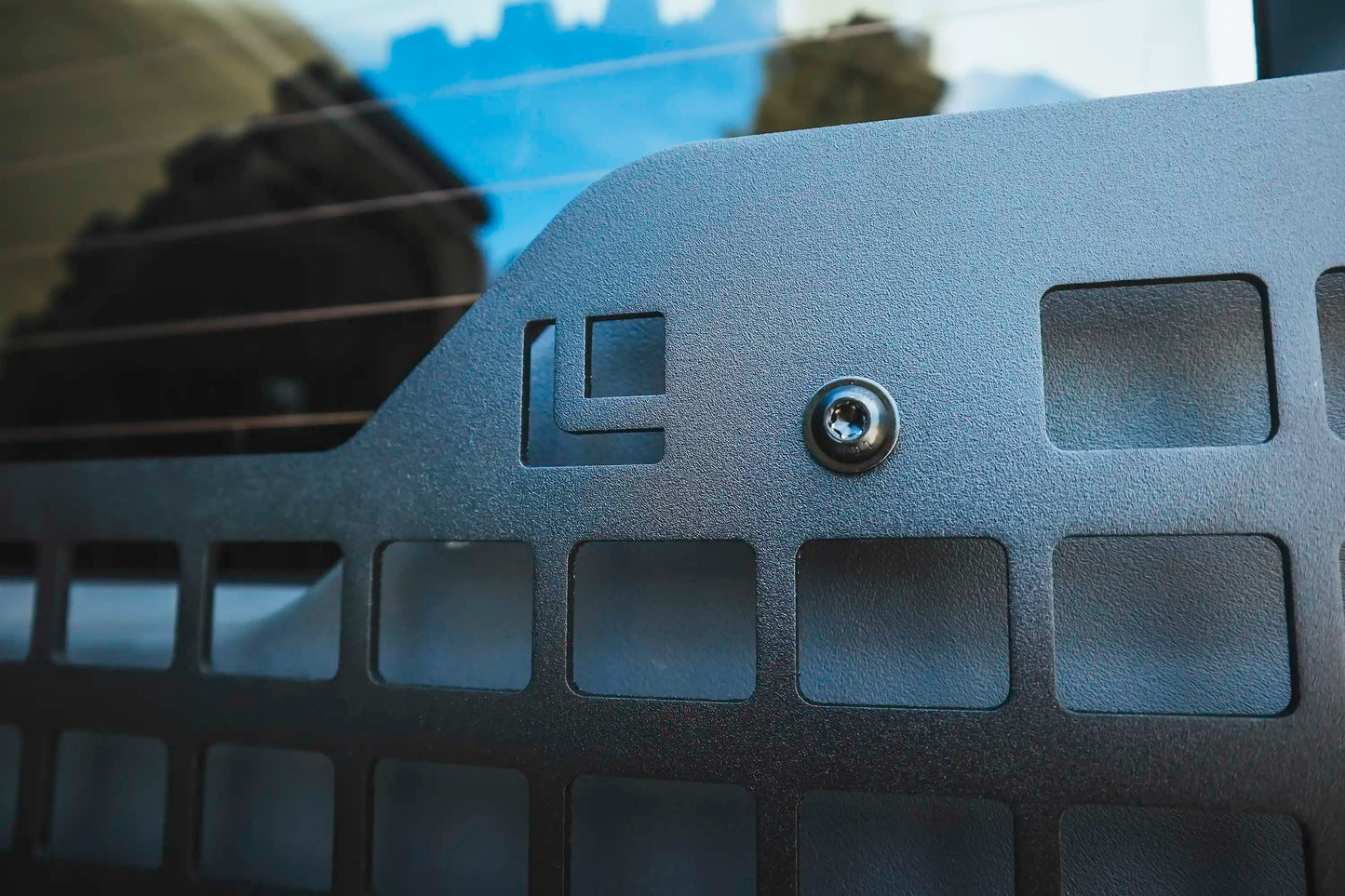 Grenadier Rear PASSENGER GRID