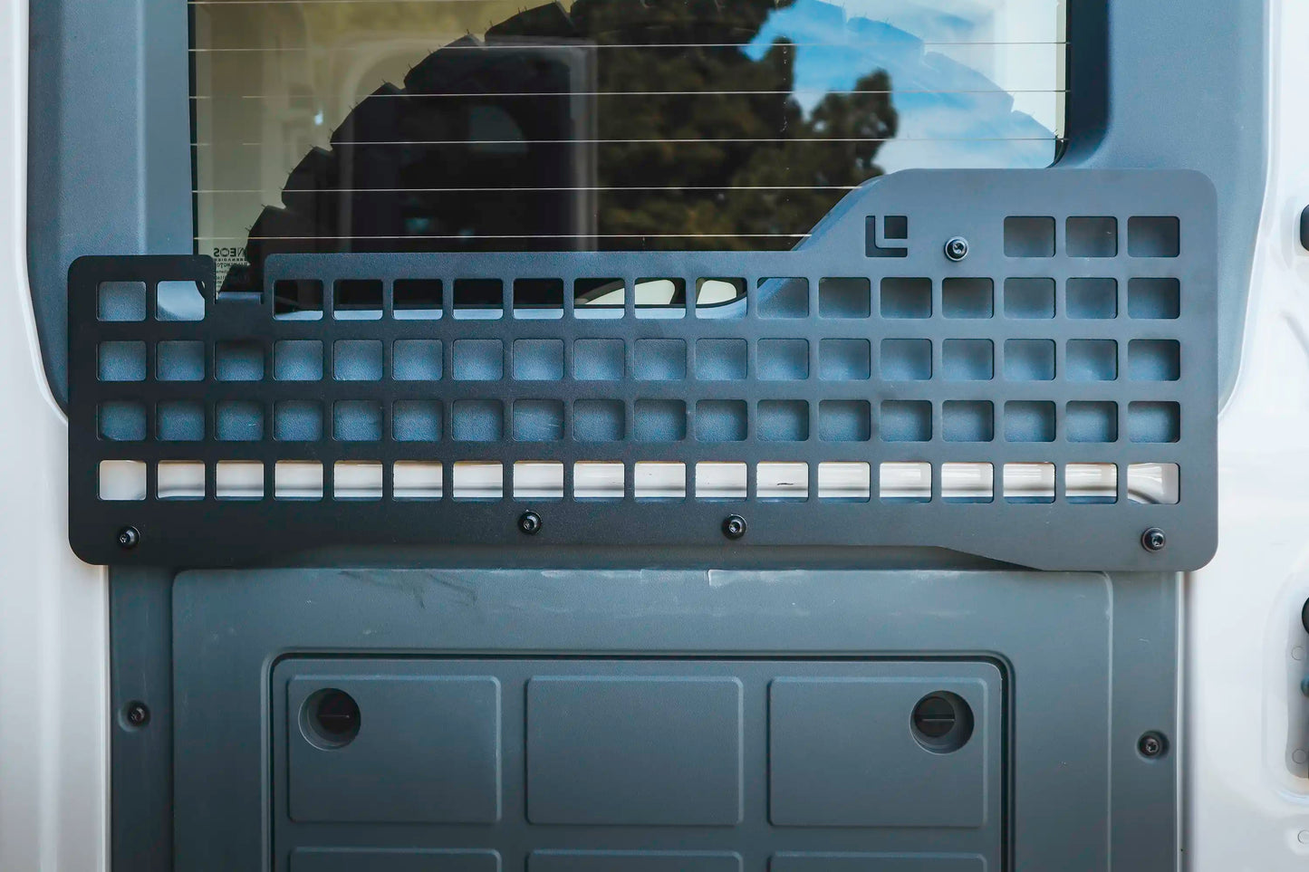 Grenadier Rear PASSENGER GRID