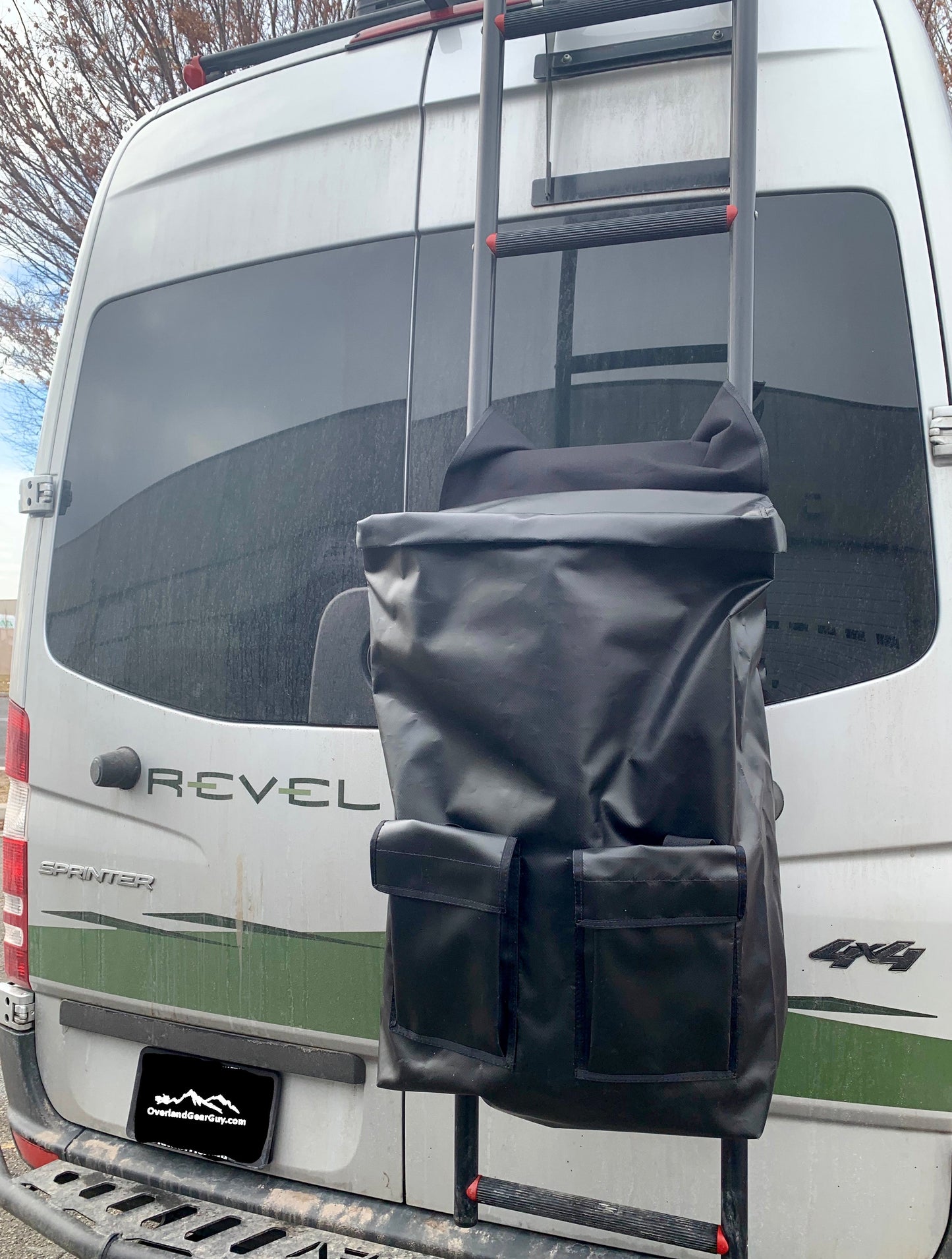 Rear Ladder Trash Bag