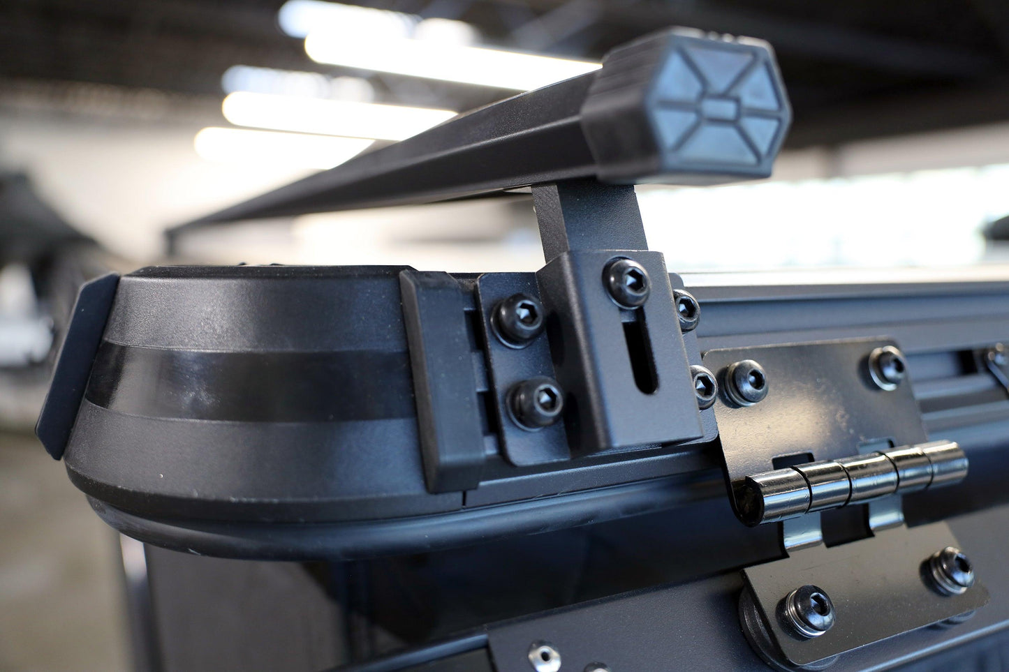 Lightweight Hard Shell - Crossbar Kits