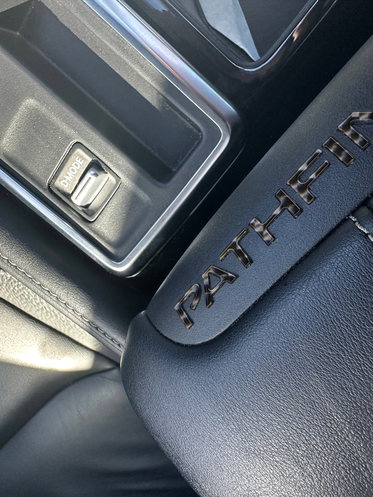 Center Console Lid Letter Letter Inserts Fits 2022-2027 Nissan Pathfinder