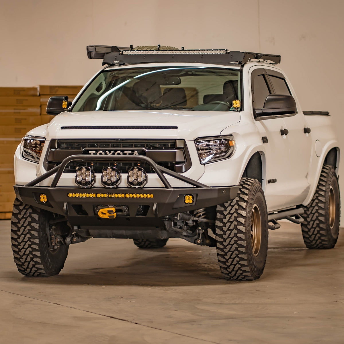 Tundra Overland Series Front Bumper / 2nd Gen / 2014-2021 | Mid-Height Bull Bar | Hammer Black Powder Coat