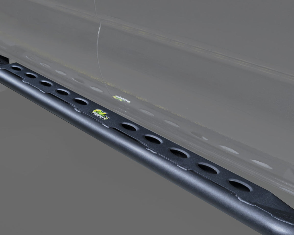 Raid Heavy Duty Side Steps - Toyota Tacoma Double Cab with Long Bed (2016-2023)