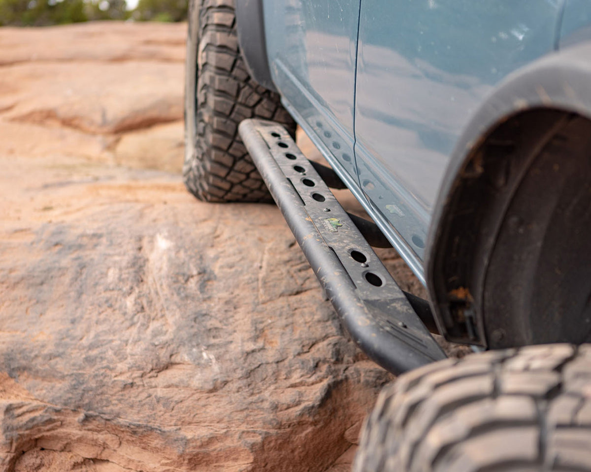 Raid Heavy Duty Side Steps - Ford Bronco (2021+)