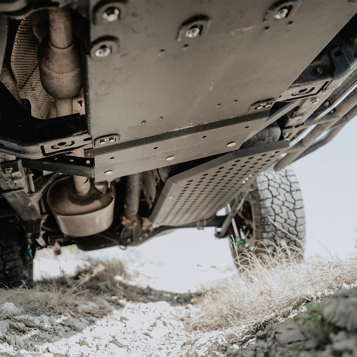 Transfer Skid Plate For 2010-2014 Toyota FJ Cruiser