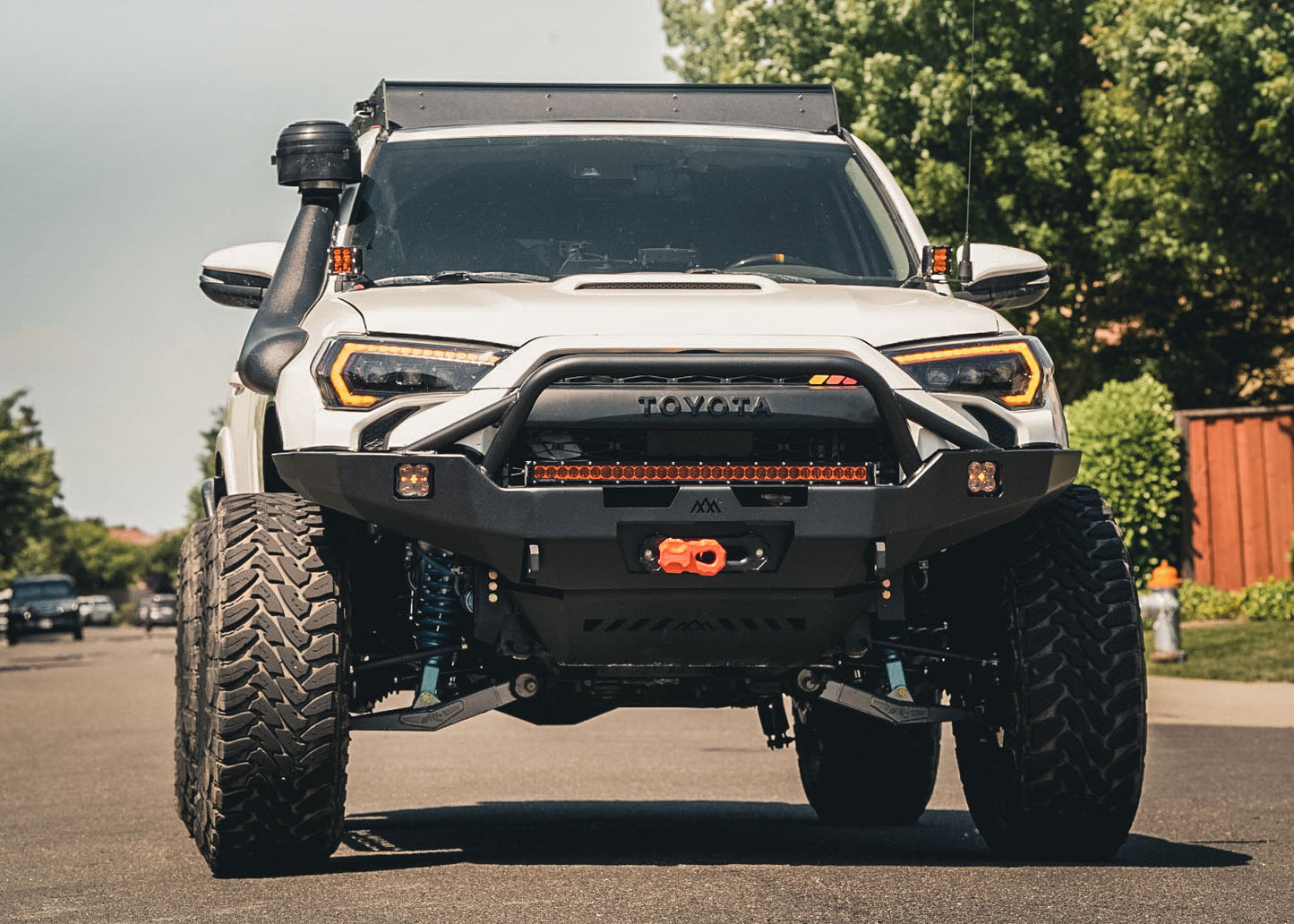 Toyota 4Runner 5th Gen (2010-2024) Hi-Lite Overland Front Bumper [PreRunner Bull Bar]