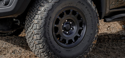 AEV Salta XR Wheel for 2023+ Colorado/Canyon and 2019-2026 Silverado/Sierra 1500 - Onyx