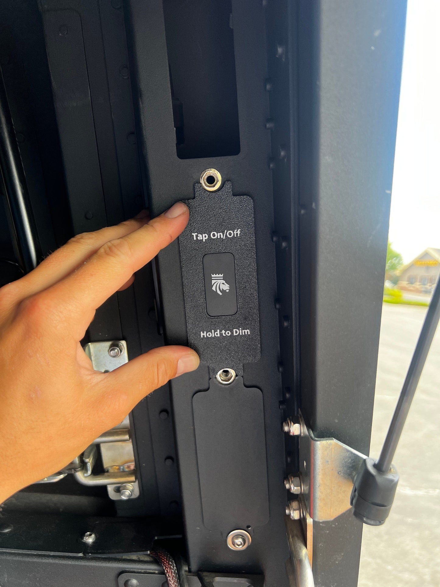 Kingpin Light Switch Mounting Plate (Super Pacific)