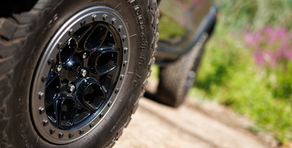AEV Crestone DualSport Wheel for 2023+ Colorado/Canyon and 2019+ Silverado/Sierra 1500 - Onyx