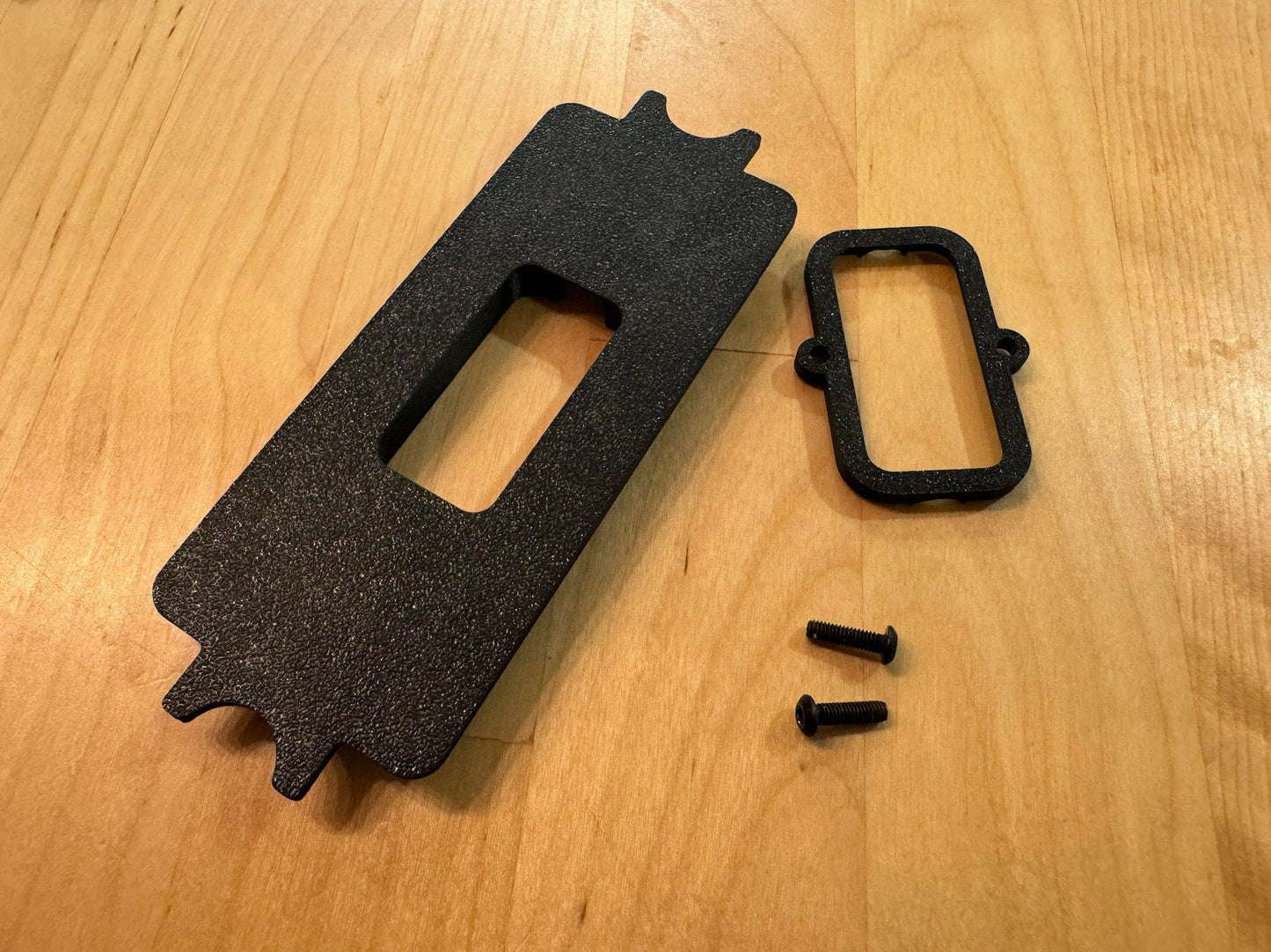 Kingpin Light Switch Mounting Plate (Super Pacific)