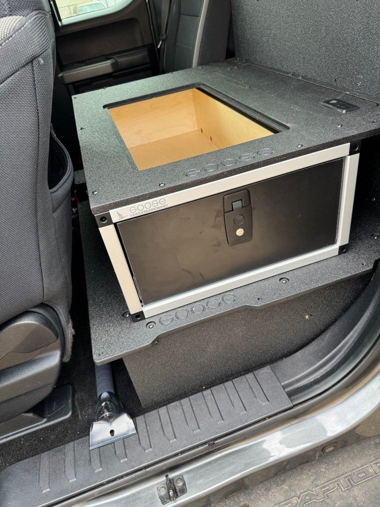 Ford - F250-F550 - 2017-Present - 4th-5th Gen - Super Cab - without the center mounted B&O Subwoofer - Explore Series - Single Drawer Module - With Fitted Top Plate