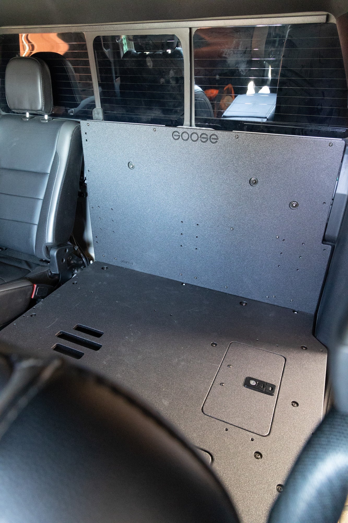 Ford Super Duty F250-F550 2017-Present 4th & 5th Gen. Crew Cab - Second Row Seat Delete Plate System