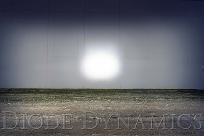 ss5_output_location_sport_white_combo_5.jpg
