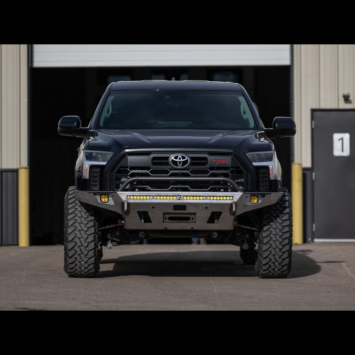 Tundra Overland Series Front Bumper / 3rd Gen / 2022+ | Low-Height Bull Bar | Raw - Unfinished